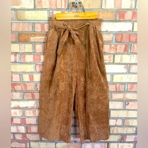 Women’s High-waisted Corduroy Paperbag Pants